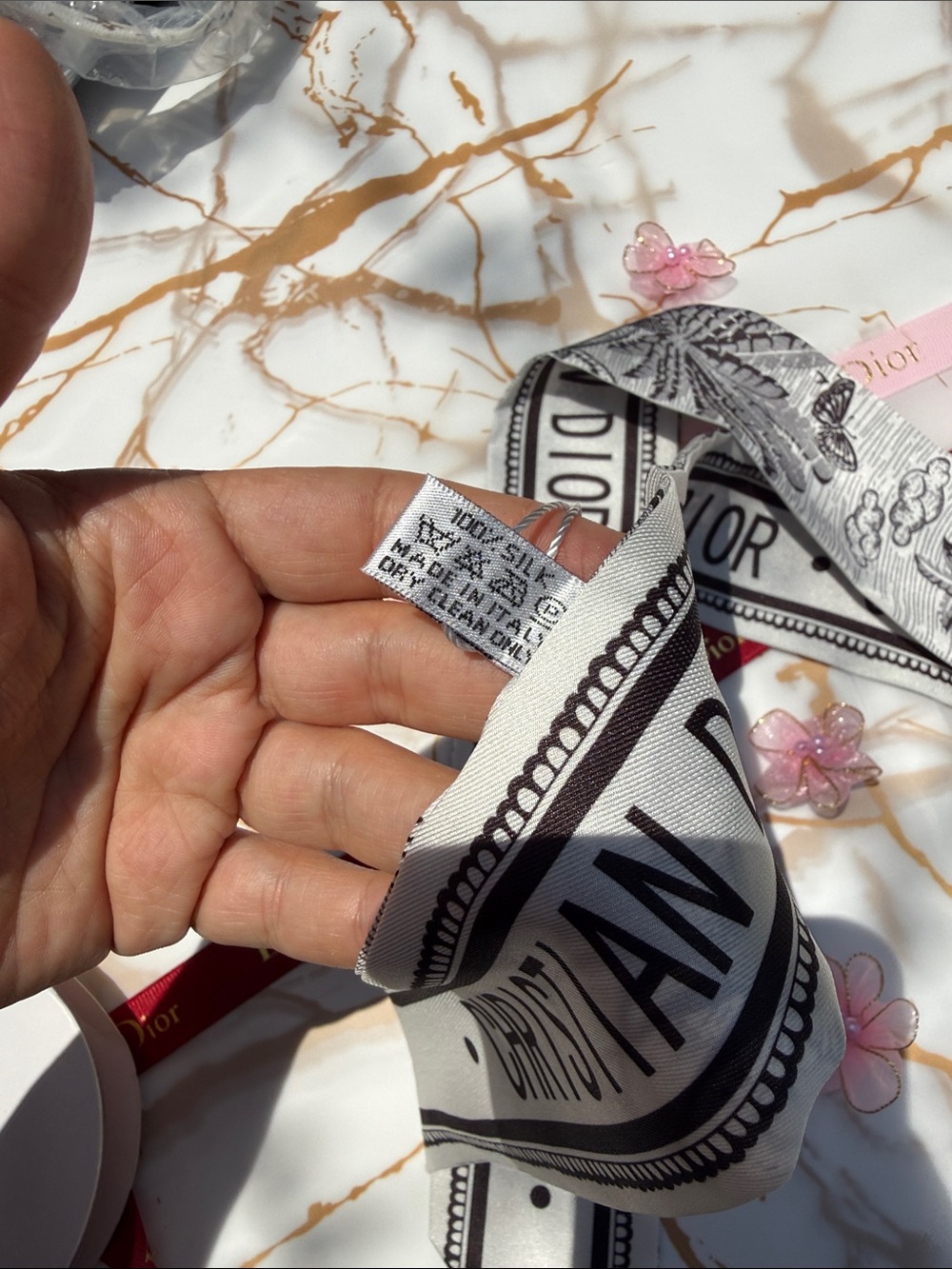 Dior mitzah scarf 100% silk new with tag - Picture 4 of 4